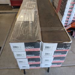 Waterproof Laminate Wood Flooring, 154 SQ FT