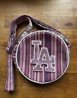 Round Cross Body Bags