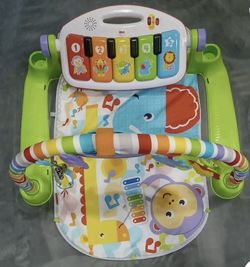 USED Fisher Price Kick & Play Piano Play Mat