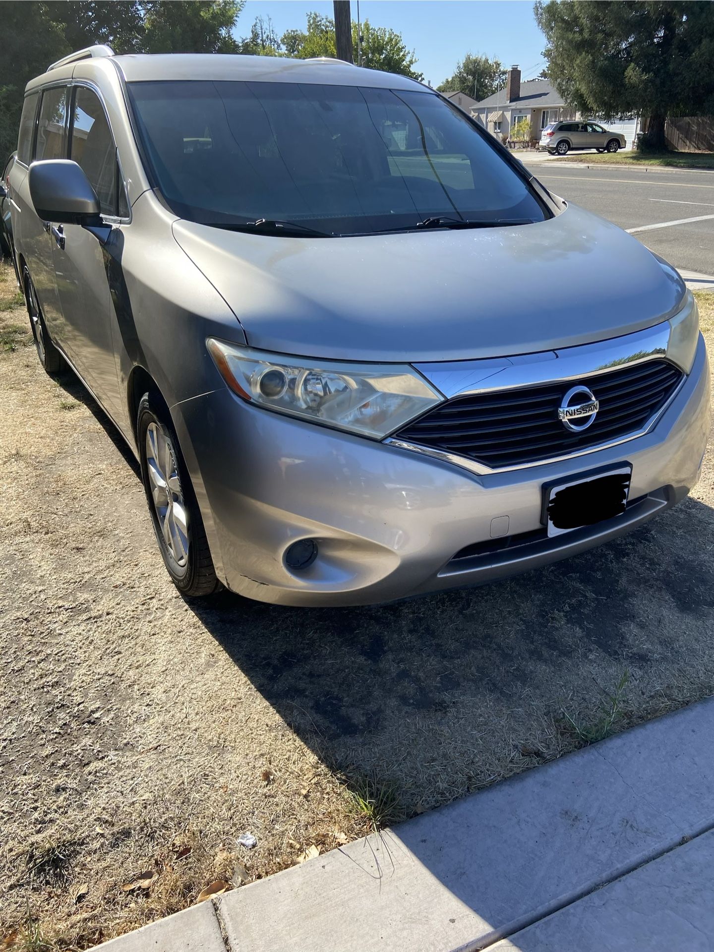 2012 Nissan Quest