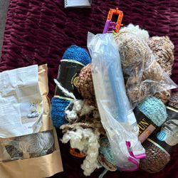Knitting/crocheting Bundle