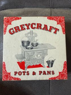 Vintage Greycraft Miniature Cast Iron Pots & Pans Set in Original Box