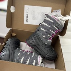  Snow Boots