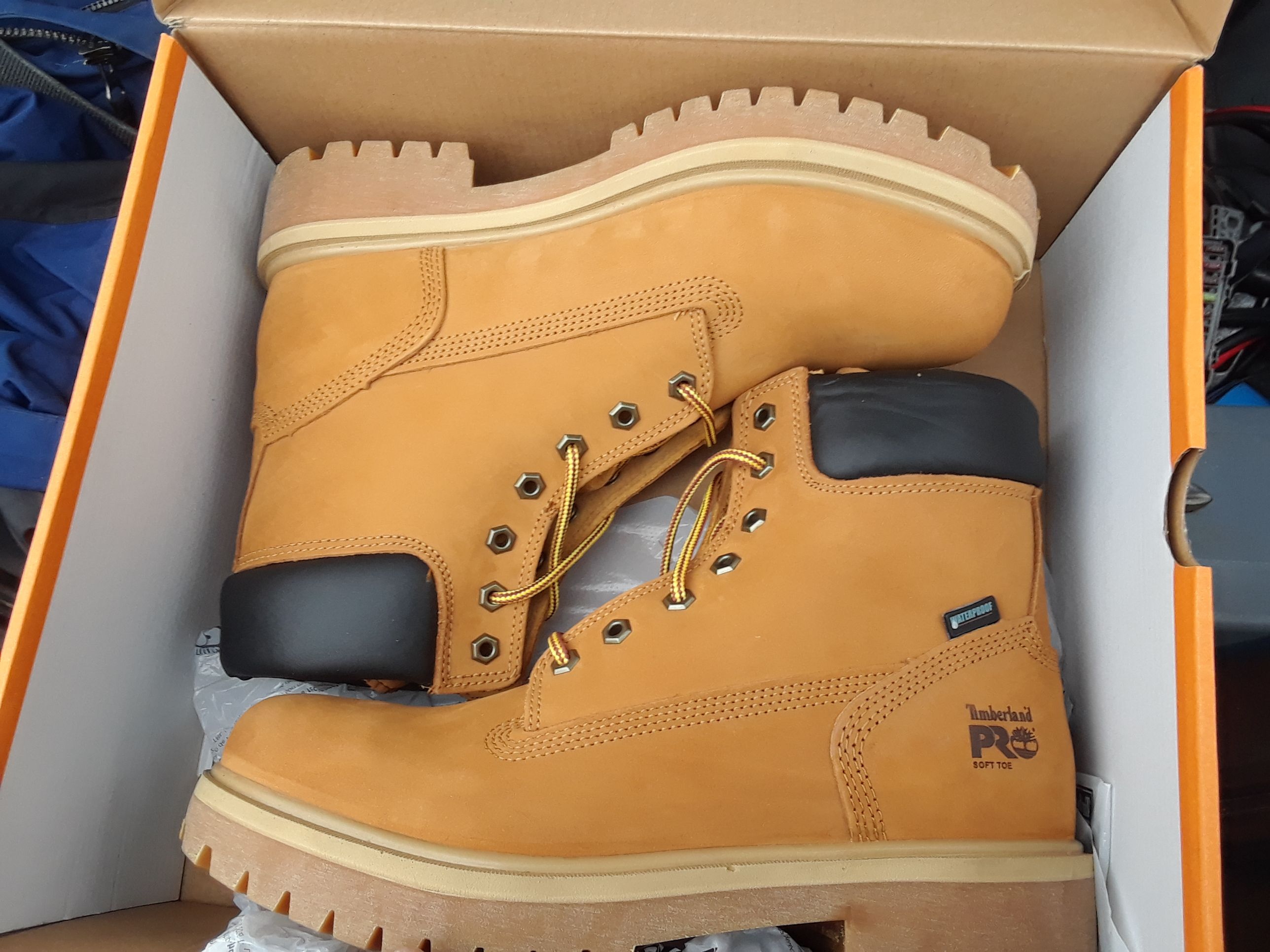 Timberland pro New size 10 for 65 no steel