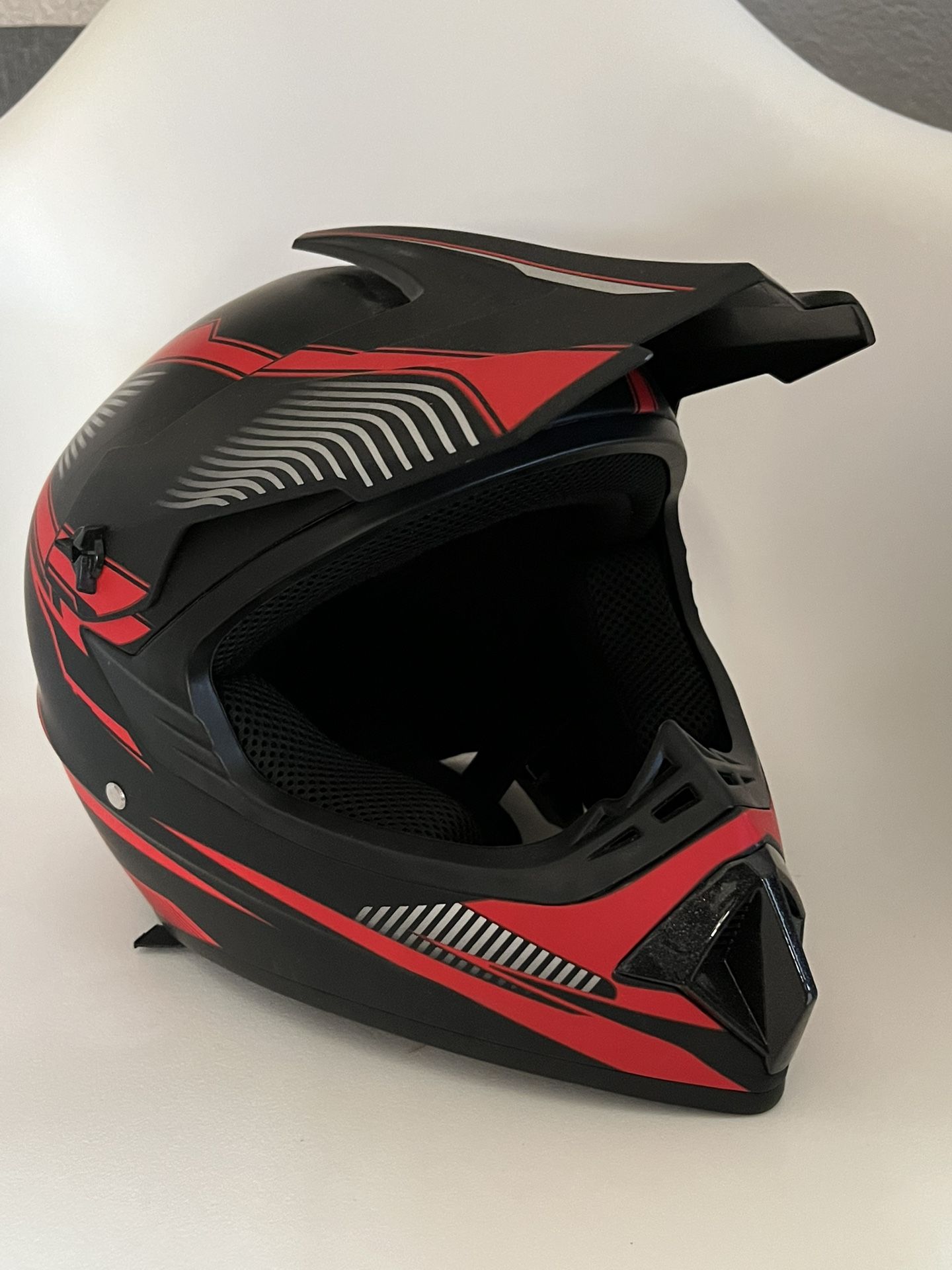 New Full Face Helmet Size Small (55-56)