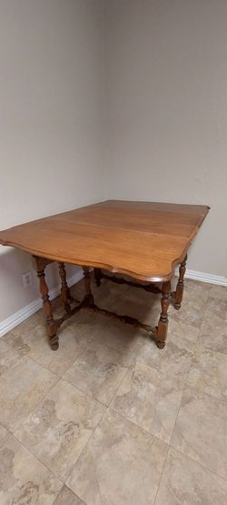 Antique dining table