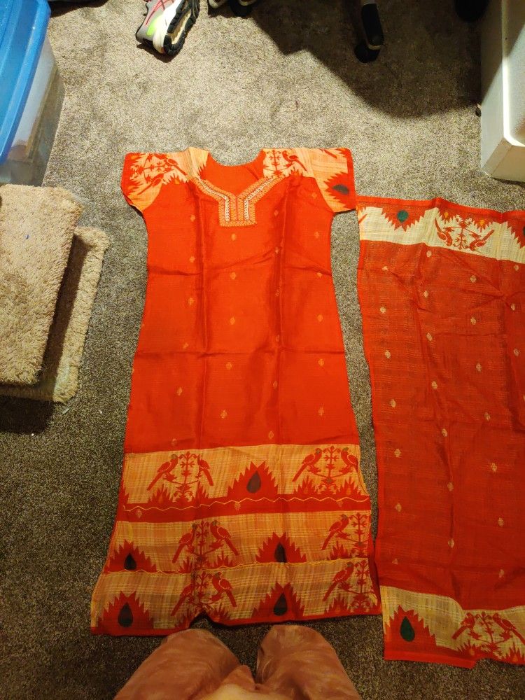Tunic/Salwar Kameez + Scarf