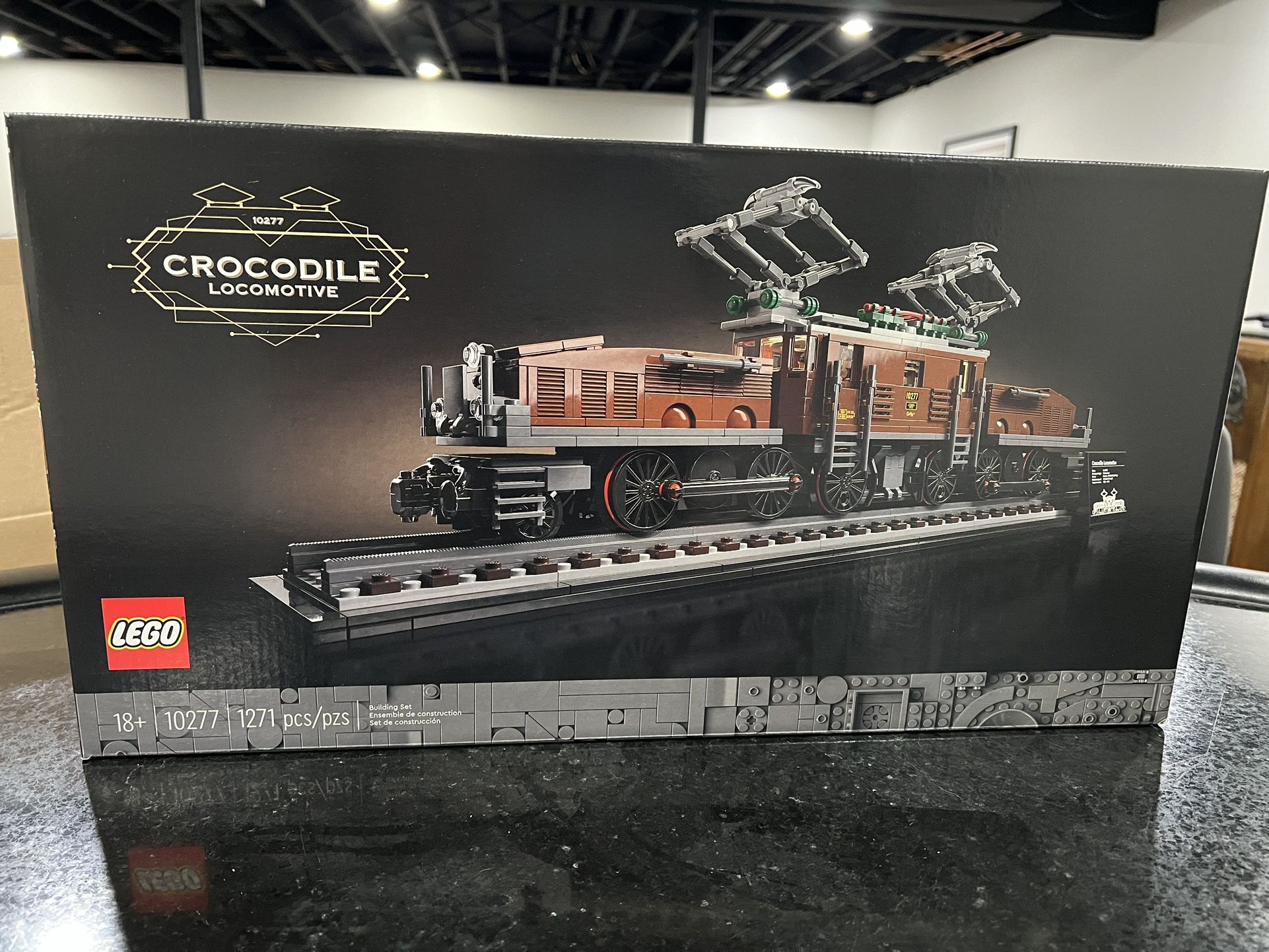 Crocodile Locomotive Train Set 10277,All Products : American Fashion Style Bags On Sale