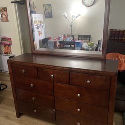 Dresser With Mirror Real Wood 