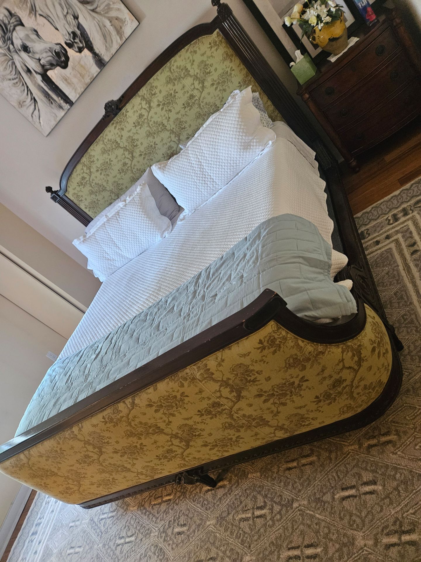 French bed antique style