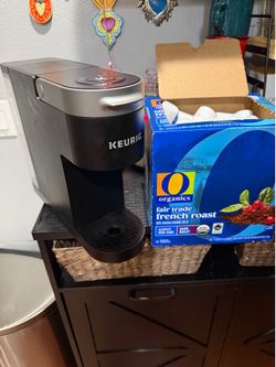 Working Keurig and coffee pods