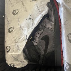 JORDAN 1’s SP GINA SPECIAL BOX