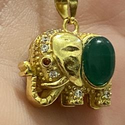 Gold Plated -Jade Puffy Elephant Necklace 