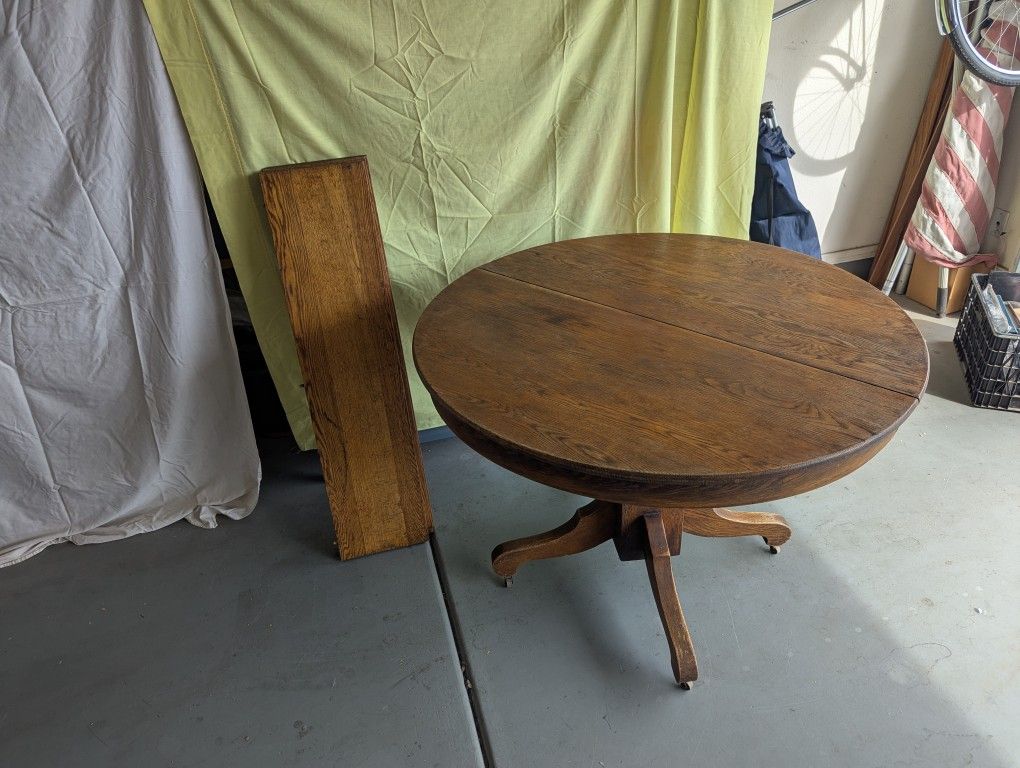 Antique Table With Leaves
