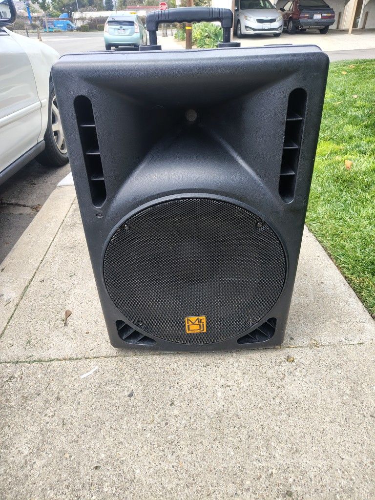MrDJ Amplified Speaker