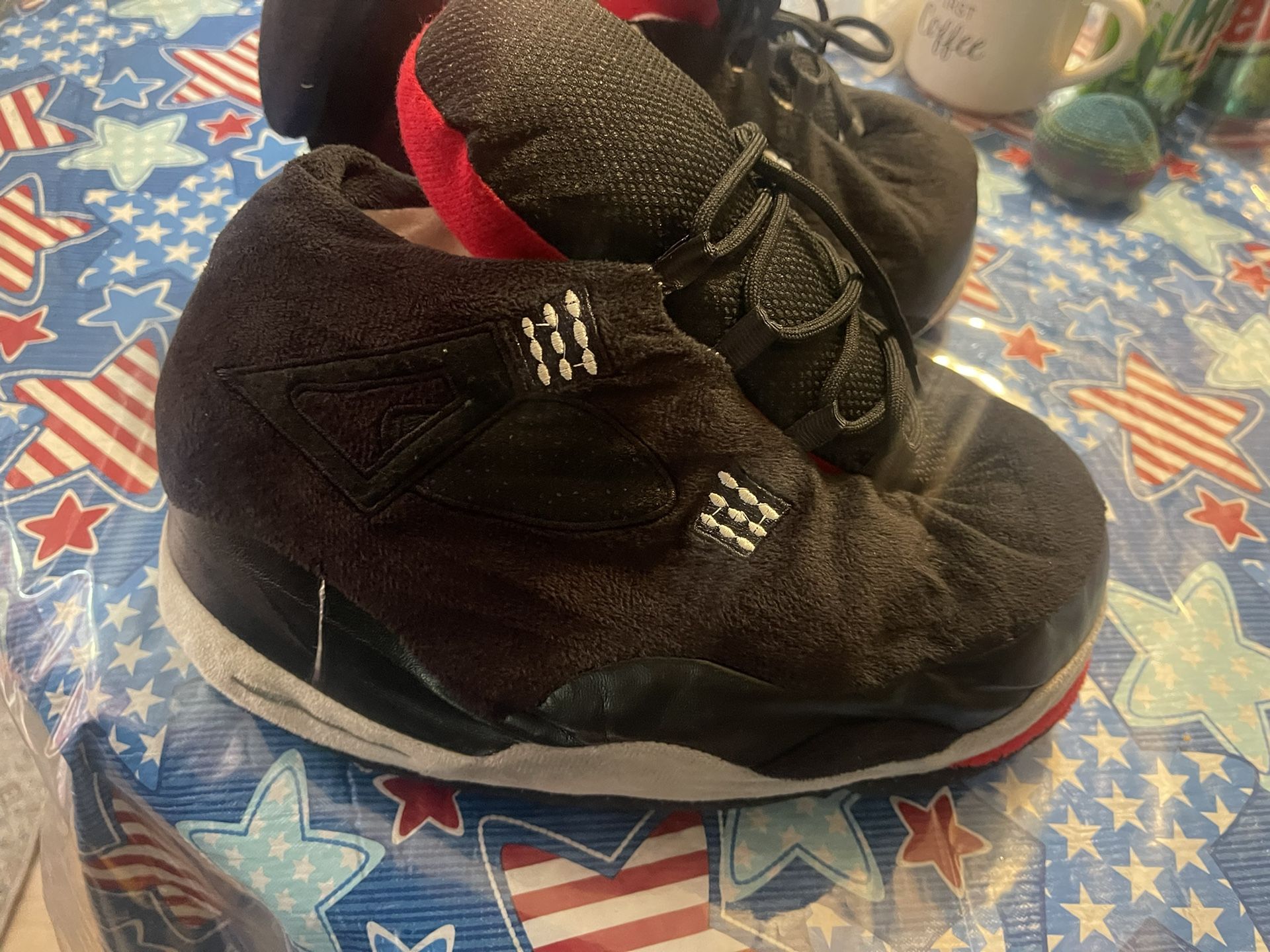 Black Jordan 4 Slippers