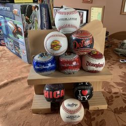 Assorted Collectible Baseballs