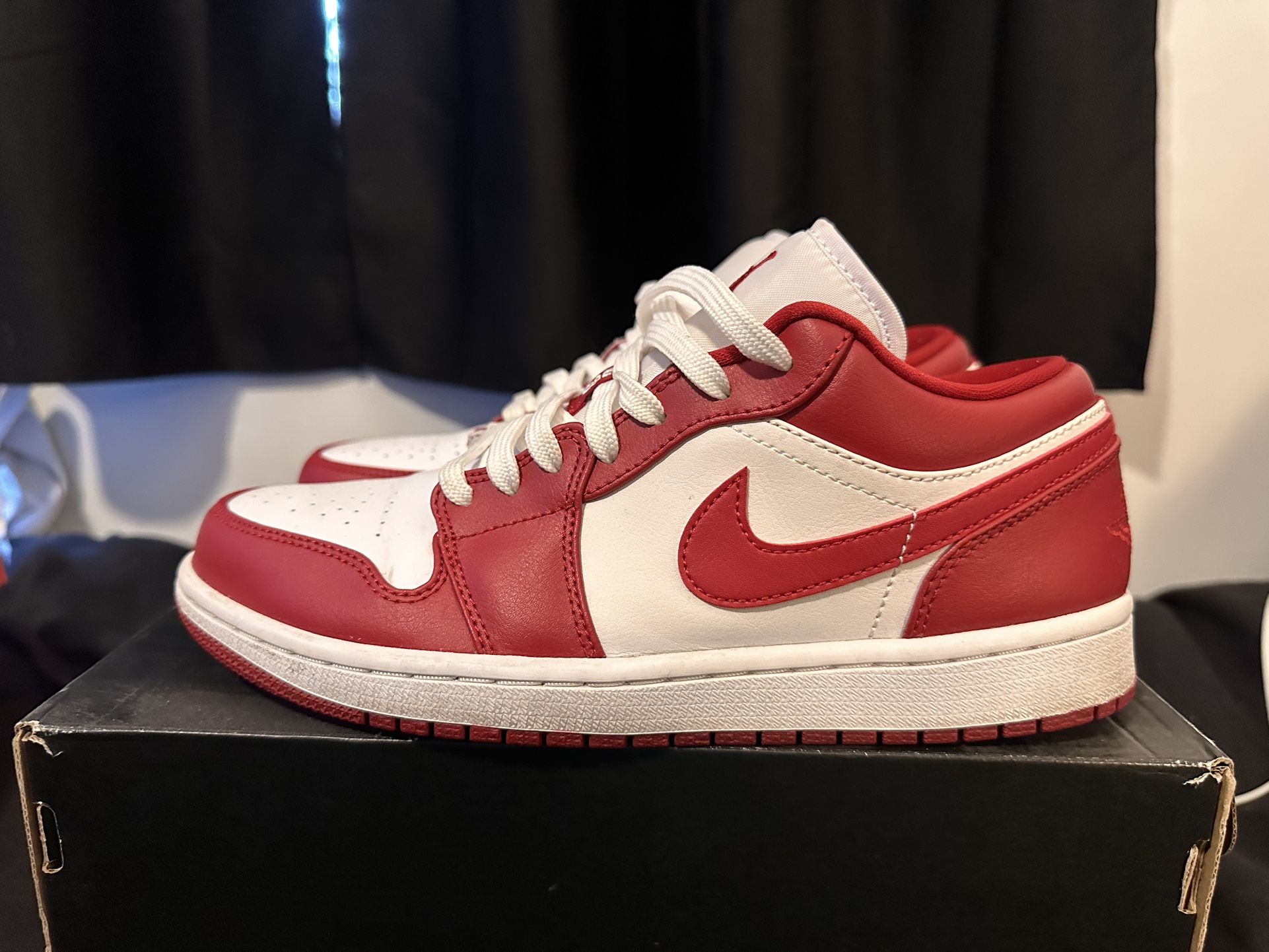 Nike Jordan 1 Gym Red Low’s 
