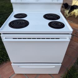Electric Stove Great Condition 