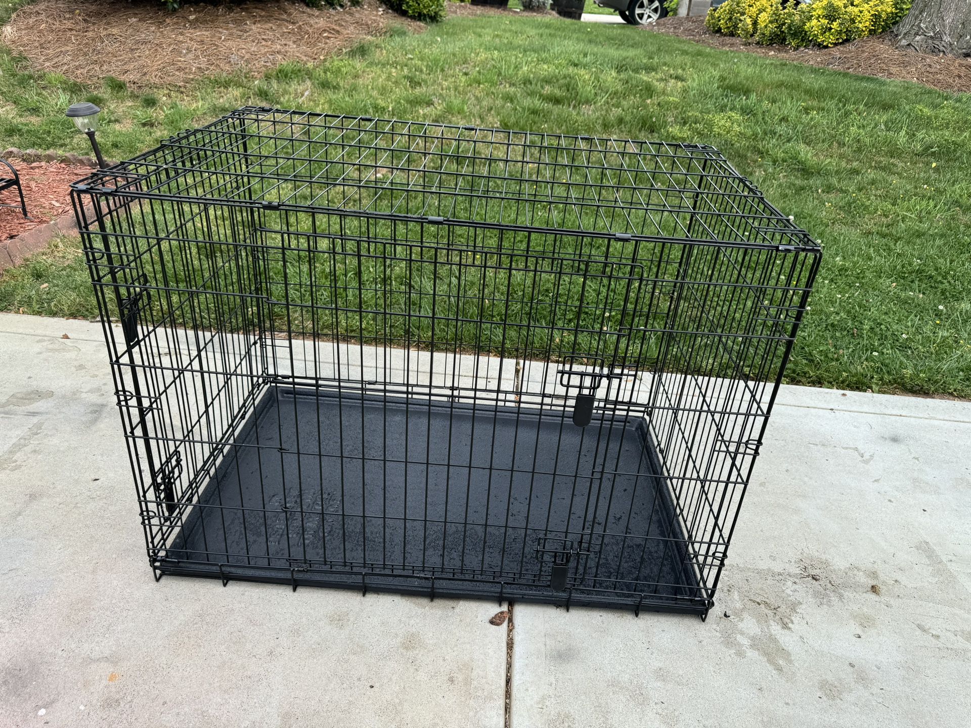 Large Dog Crate With 2 Doors In GOOD Condition 