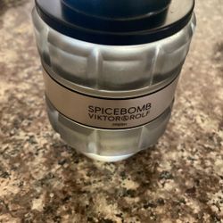 Mens Cologne Spice Bomb 