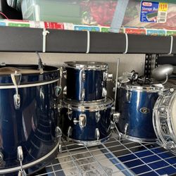 Nice Drum Kit 