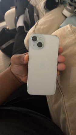 iPhone 15
