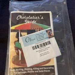 Plastic Molds, 1 Silicone Mold  7 Plastic