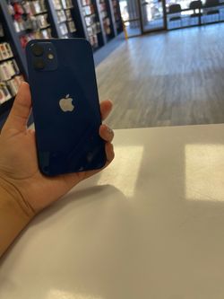 iPhone 12 64 go unlocked