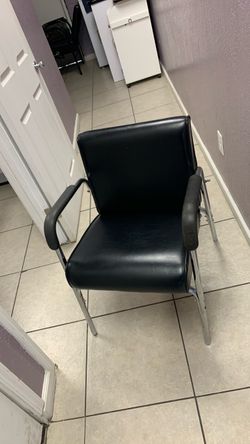 Hair washing chair