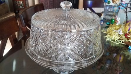 Crystal heavy cake plate