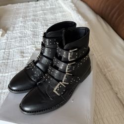 Steve Madden Boots 