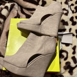 Nude Platform
