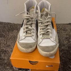Men’s Nike Blazers