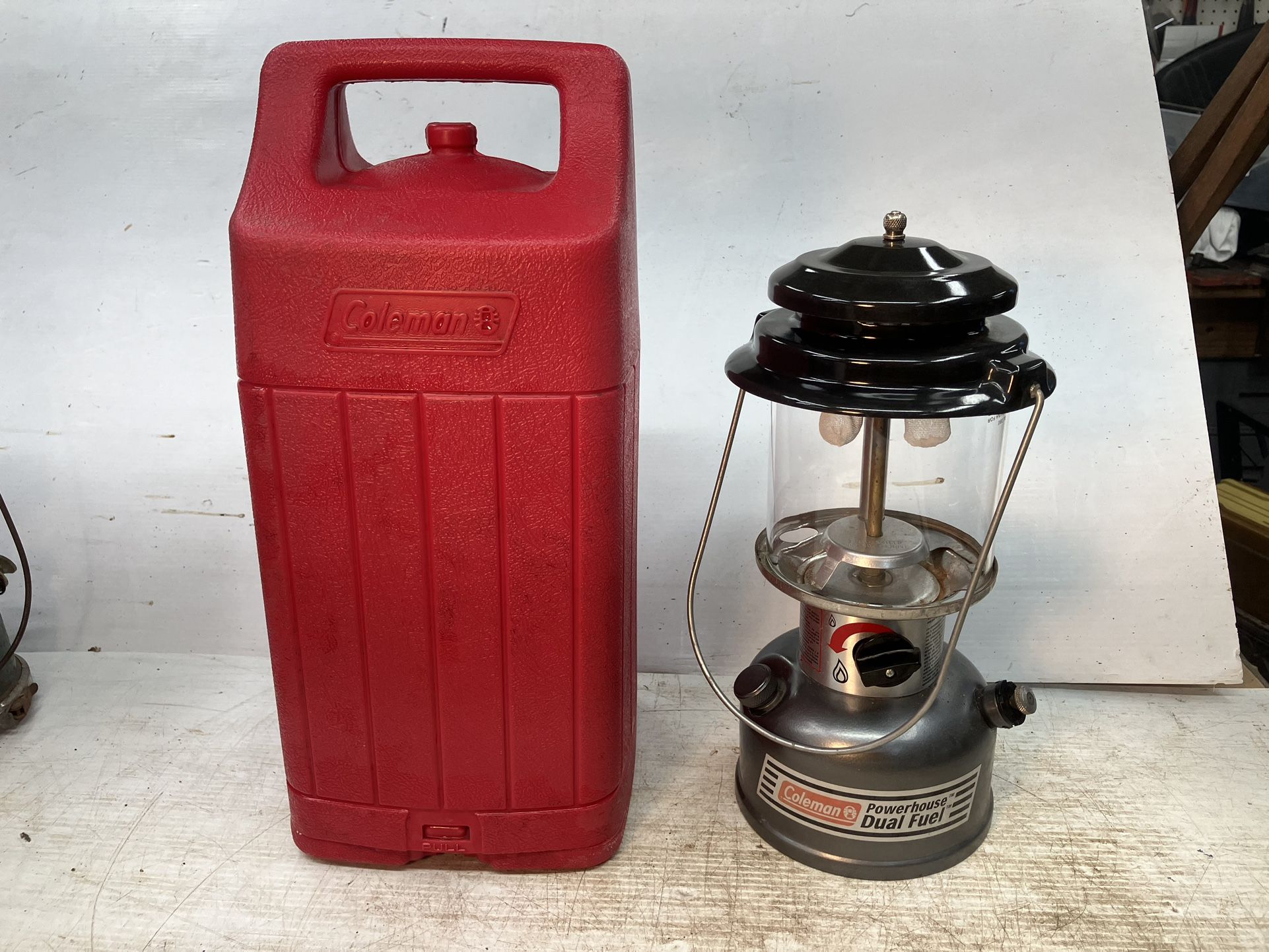 Coleman Dual Fuel Lantern - infinityhomeware.co.za