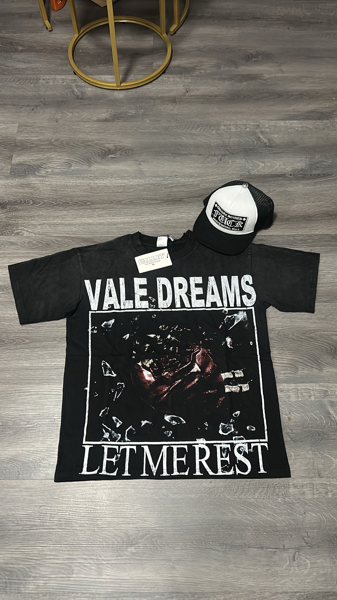 Valley Shirt "StreetWear" All Sizes (GOOD DEAL READ DESCRIPTION)