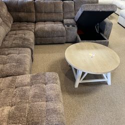 Storage Electric Power Reclining Sectional! 