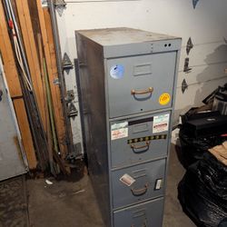 4 Drawer Filing Cabinet 