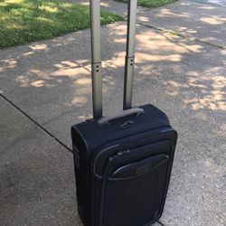 Like New Very Nice Heavy Duty Rollaround Carry-On Luggage Only $25 Firm