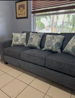3 seat sofa