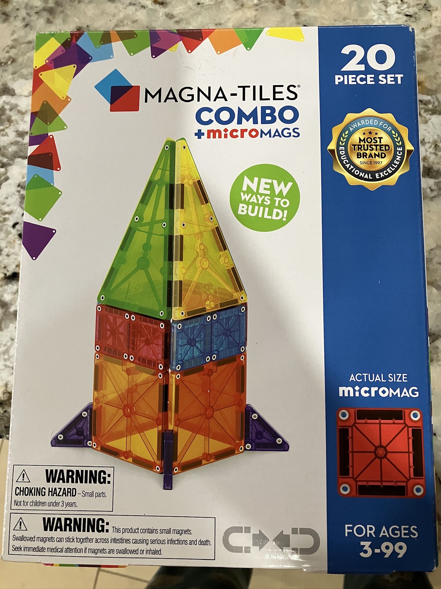 Brand New Sealed Box MAGNA Tiles