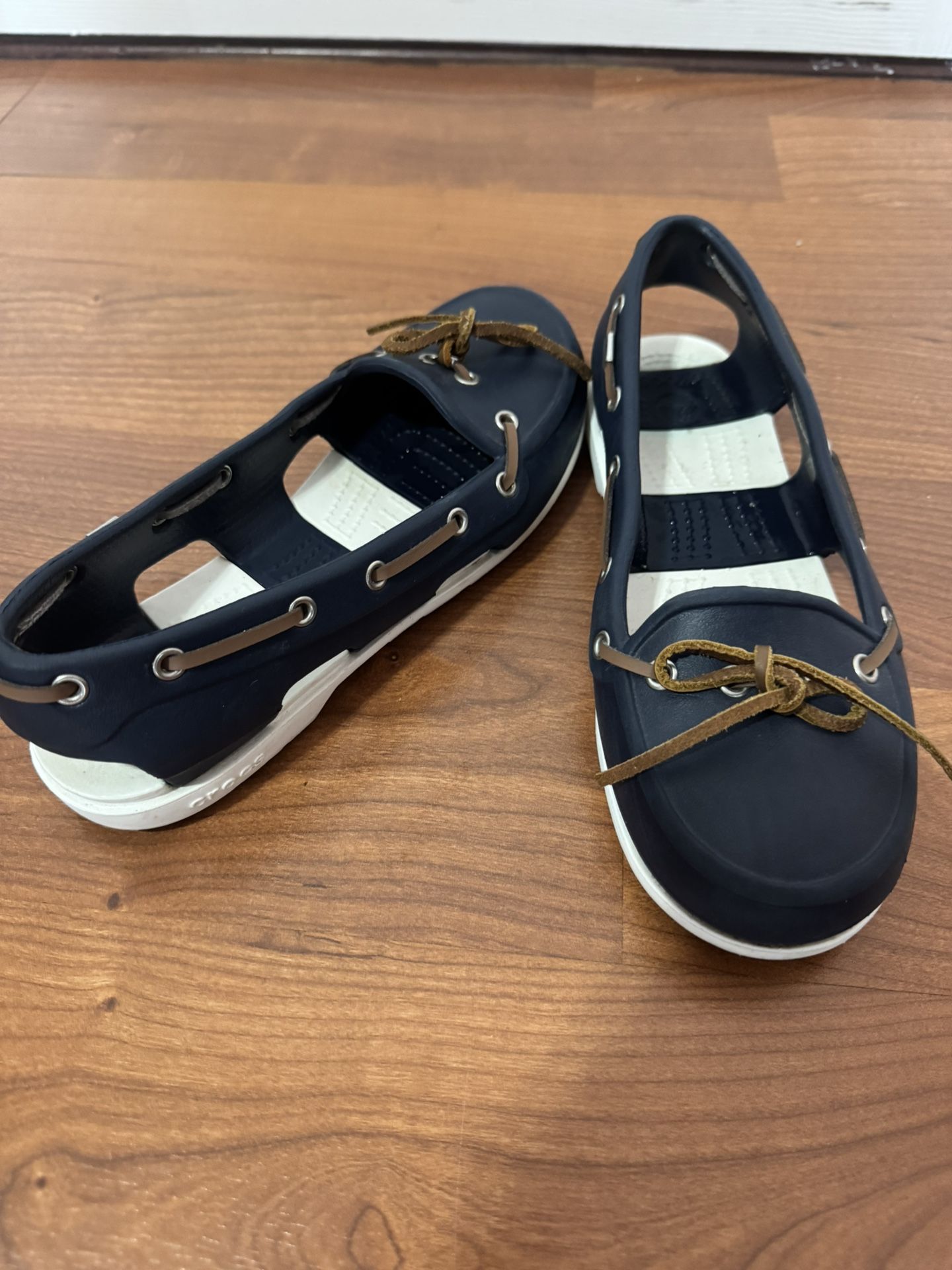 Crocs Casual Shoes Women’s Stated Size Six But I Wore Them At Size 7