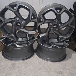 Size 17”  Chevrolet Original Rims