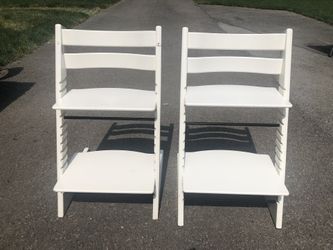 Two Stokke Tripp Trapp chairs (White)