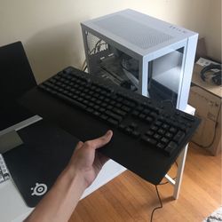 Logitech G213 Prodigy Gaming Keyboard