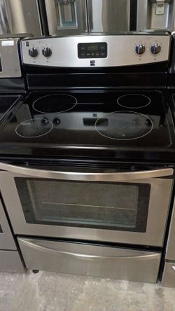 Kenmore electric glass top stove with warranty delivery available fee depends on address 🏠🛣️🚛