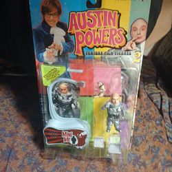 Mini Me figure from Austin Powers