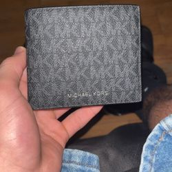 Michael Kors Wallets 