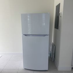 IKEA White Fridge 