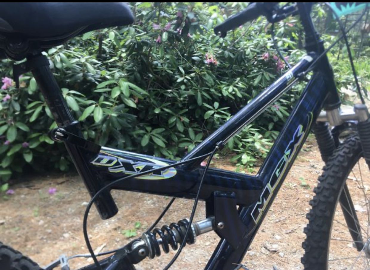 MGX 26” Mongoose Mountain Bike - 21 speed $75 firm